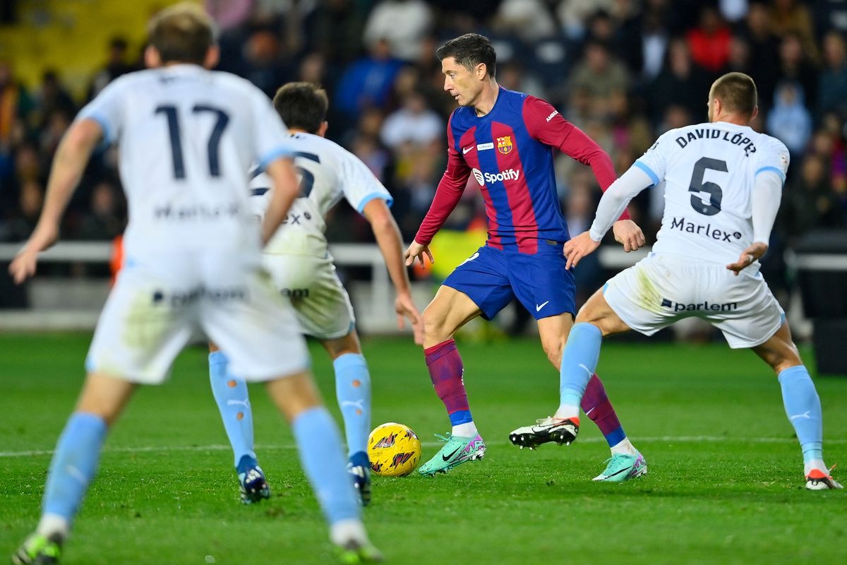 nhan-dinh-soi-keo-barcelona-vs-girona-luc-21h15-ngay-30-3-2025-1