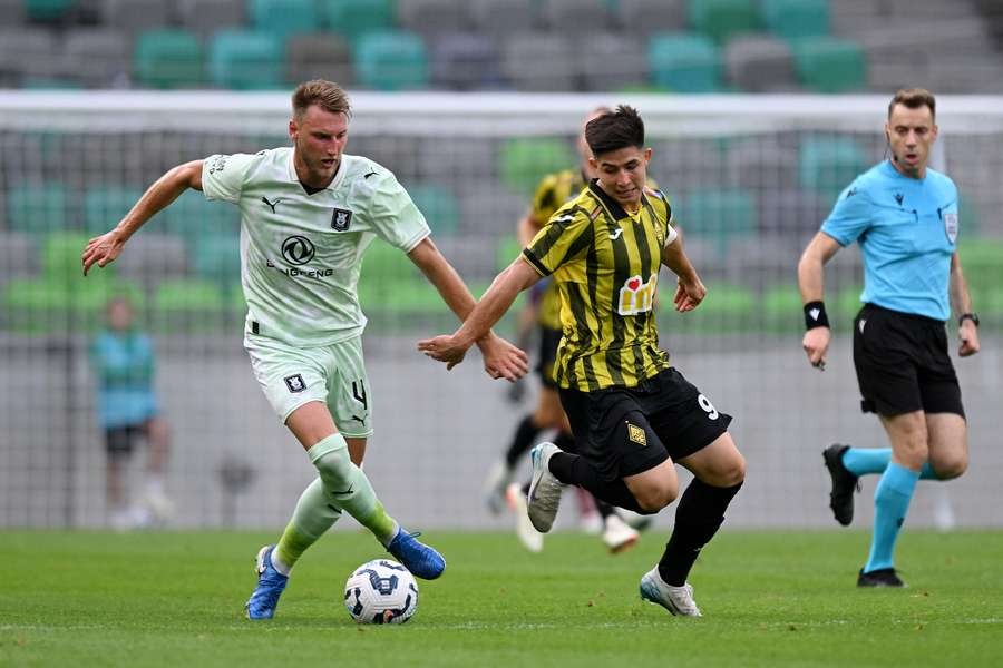 nhan-dinh-soi-keo-athletic-club-vs-avai-luc-05h00-ngay-15-7-2025-1