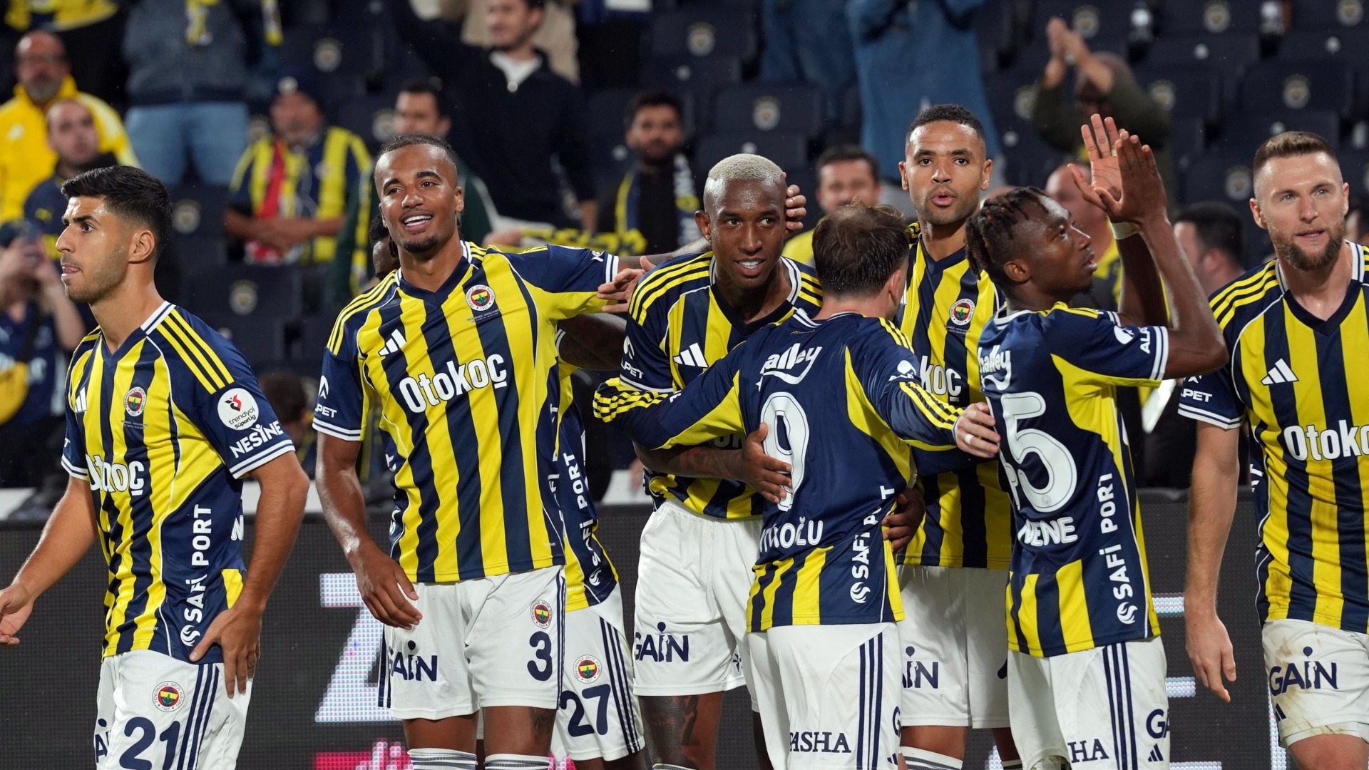 nhan-dinh-soi-keo-fcsb-vs-fenerbahce-luc-03h00-ngay-30-1-2026-1